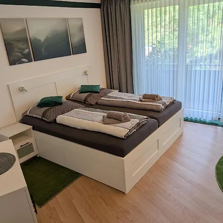 #21 Im Haus Deutsch Krone - Eg, Balkon, Pool - Renoviert 2026 바트에센